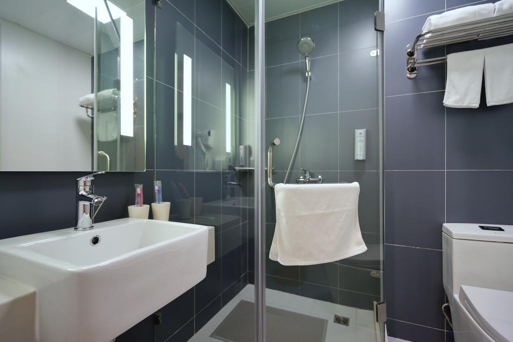 Hanting Hotel Shanghai Xiangyang Road Ngoại thất bức ảnh
